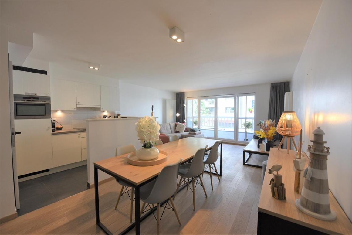 Appartement Spacieux A Knokke Exterior foto